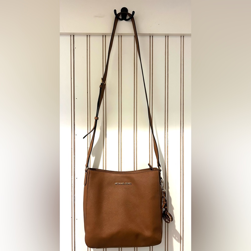 Michael Kors Brown leather purse